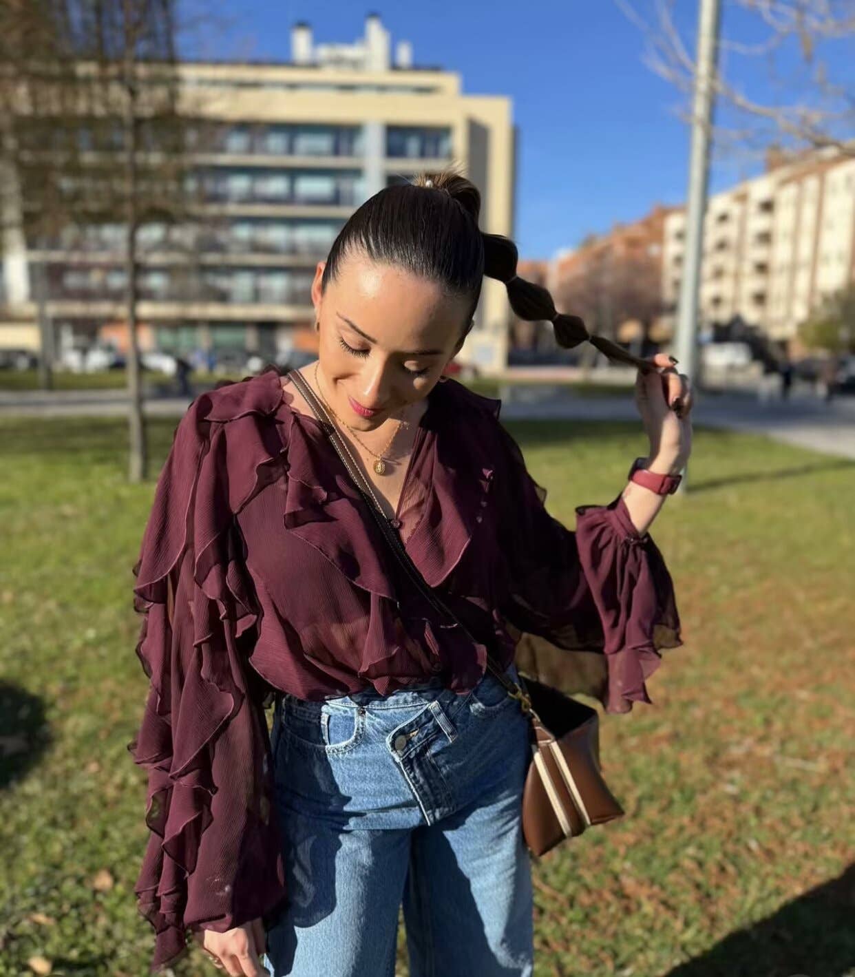 Marayn - Wholesale Blouse - Women's - Chic 2025 European Vneck Ruffled Layered Blouse B888273