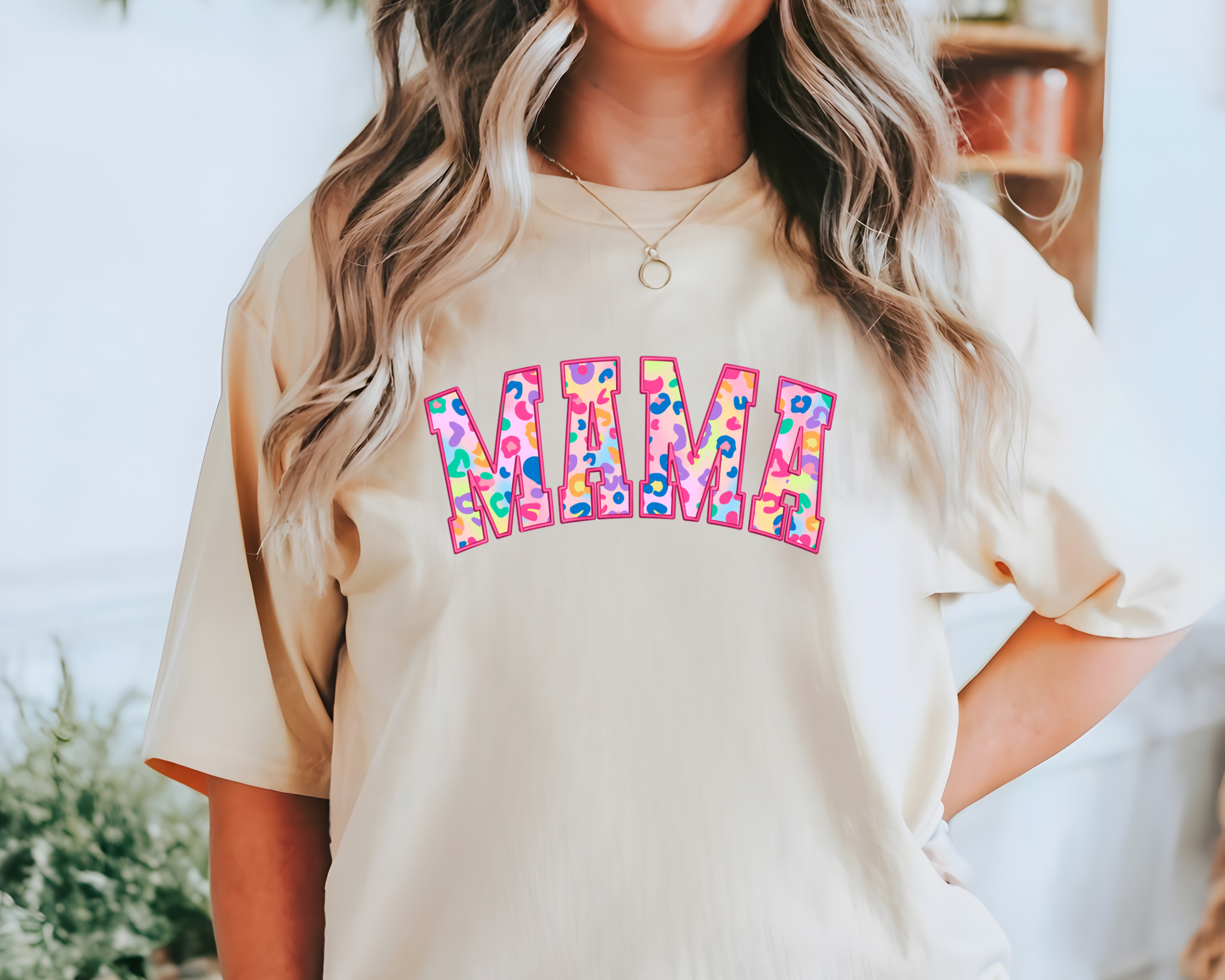 Red Stone Rebel Clothing Co. – wholesale Screen printed t-shirt – Women′s – Pink Leopard MAMA T-shirt2