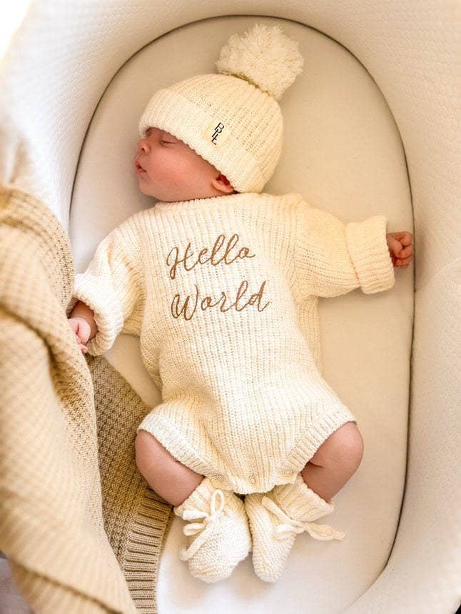 Brave Little Lamb the Label - Vente Barboteuse – bébé - Barboteuse d'annonce 'Hello World' | Nuage texturé1