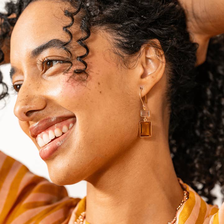 INK + ALLOY - Wholesale Dangle Earrings - Veronica Two Tone Color Cut Glass Dangle Earring Amber1