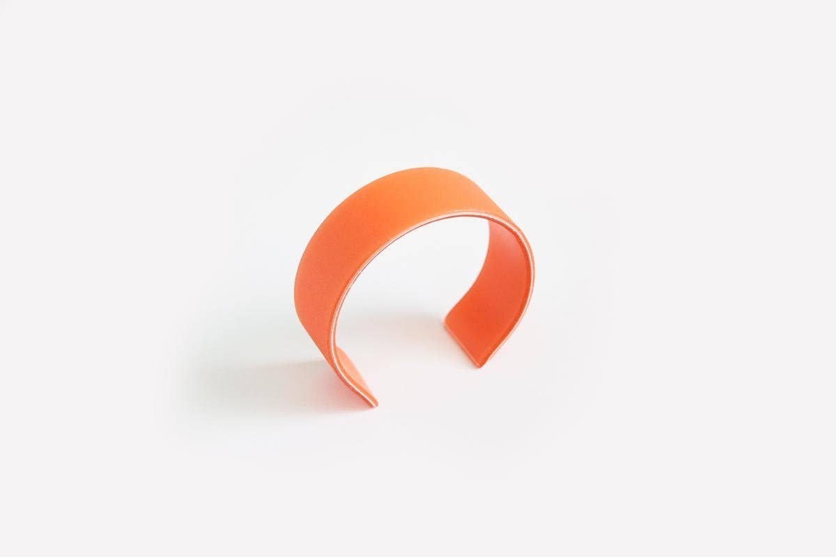 dconstruct – wholesale Manschettarmband – Ecoresin Manschett - Smal8