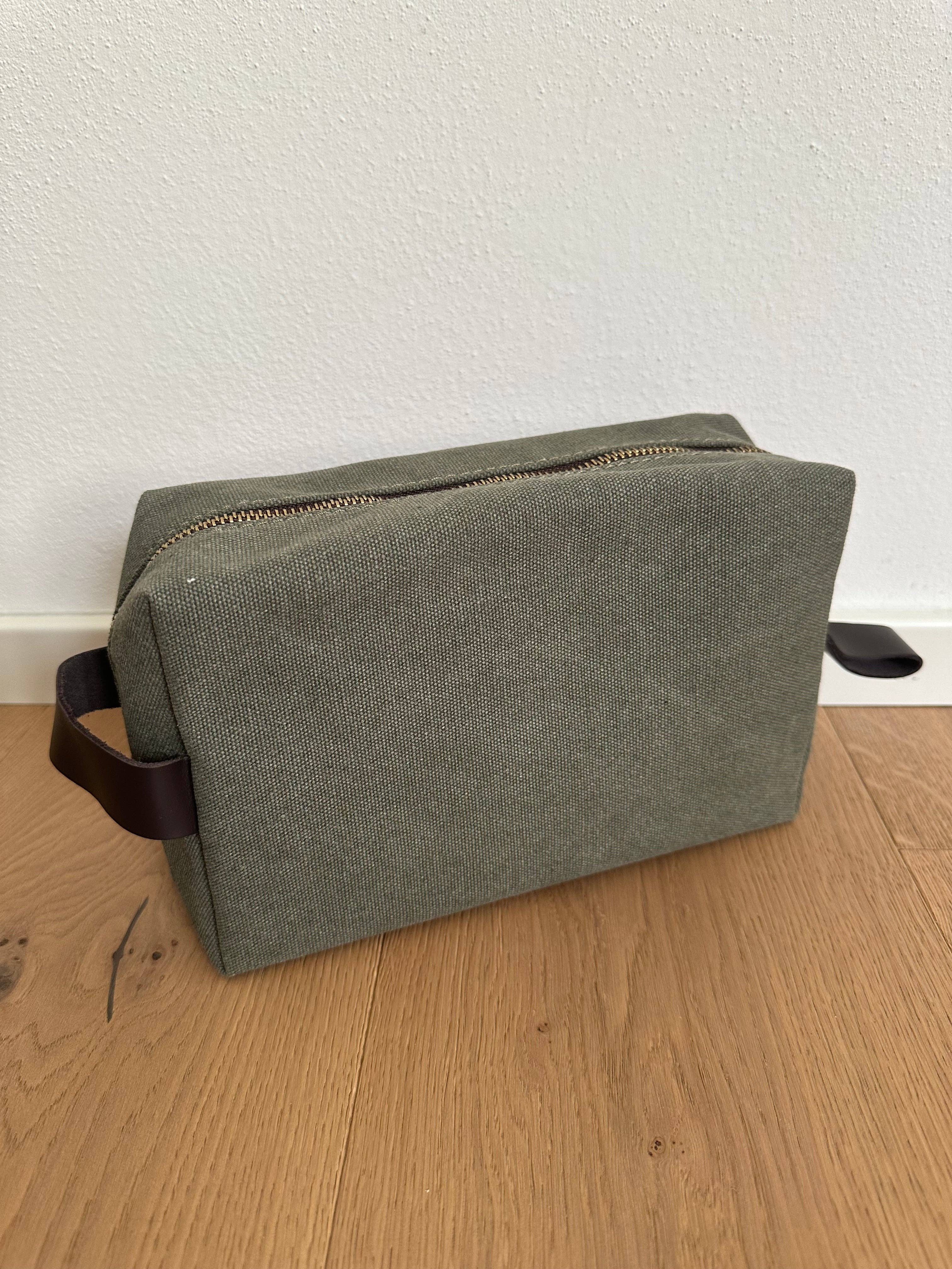 Zhade – wholesale Make-up/cosmetic bag – UNISEX BEAUTY CASE - canvas10