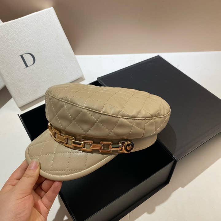 PEACH ACCESSORIES - Wholesale Fedora – Women’s - Quilted Hat with Chain Details WA2122