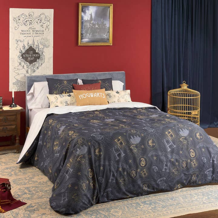 Harry Potter Gold Duvet Cover With Buttons 100% Cotton for wholesale by SG HOGAR