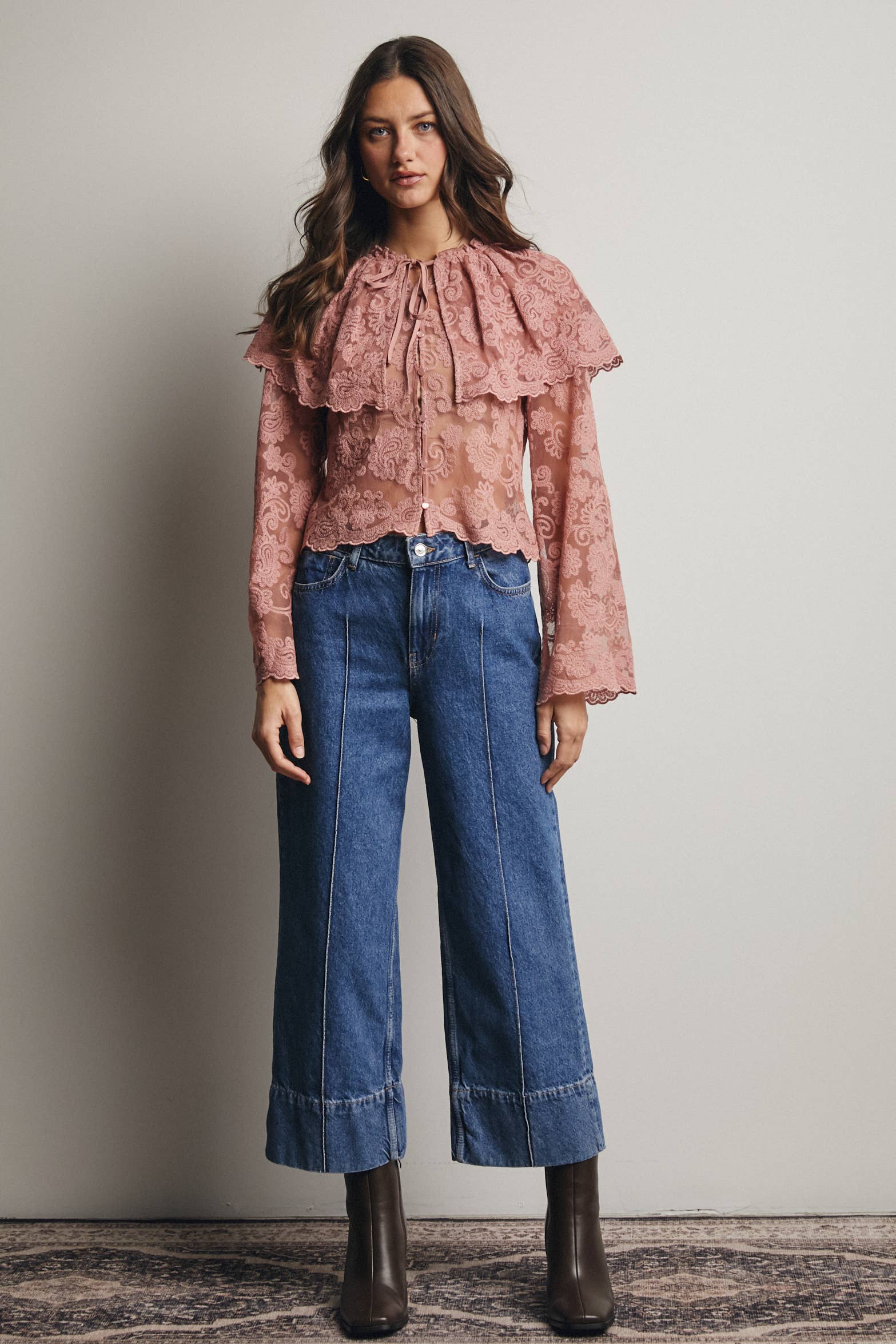 Forte - Wholesale Blouse - Women's - Sheer Embroidered Lace Blouse FT00168