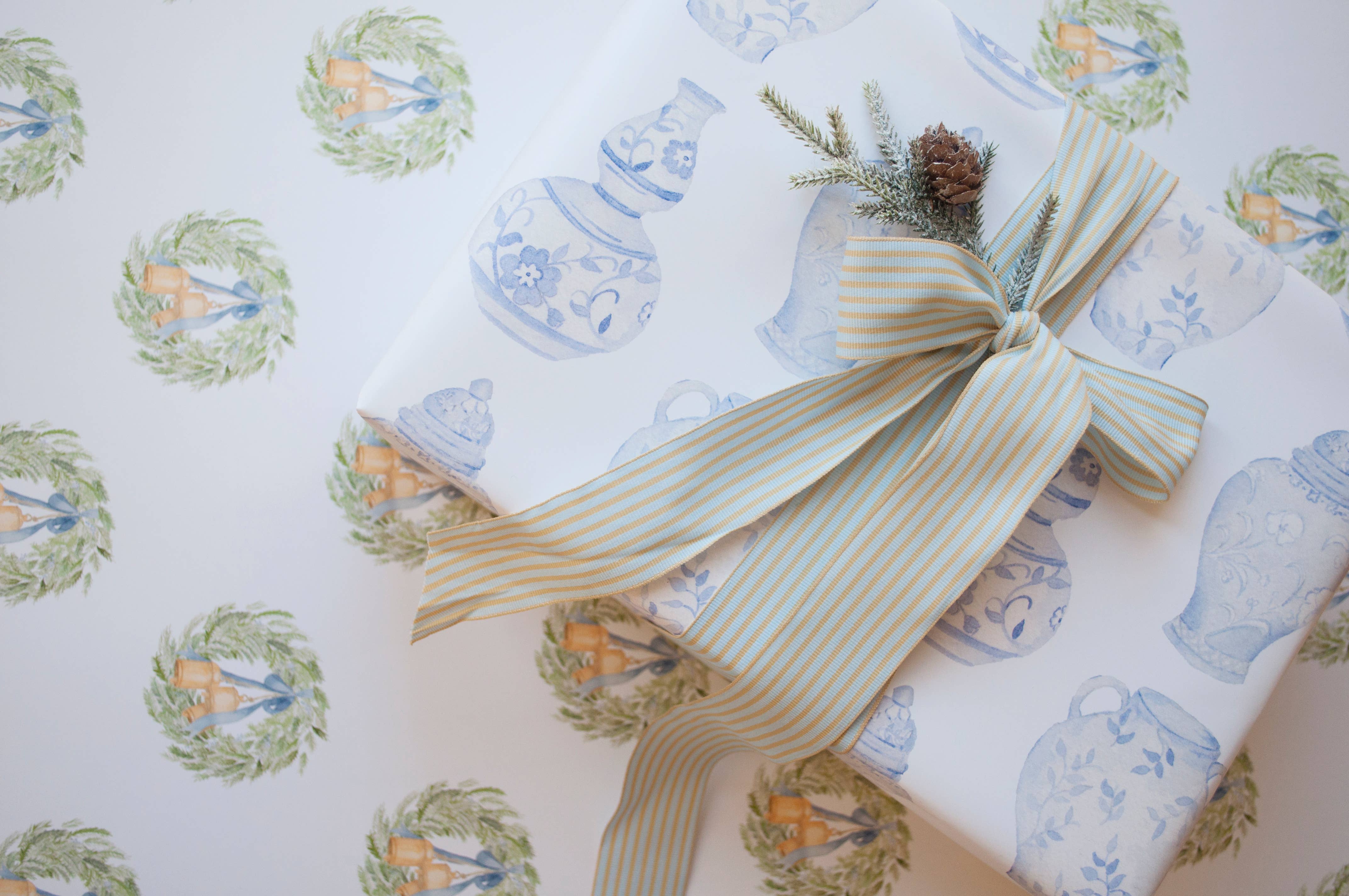 Rebecca Green Design - Wholesale Wrapping Paper Roll - Holiday Wreath Gift Wrap - 5 Sheets/Roll5