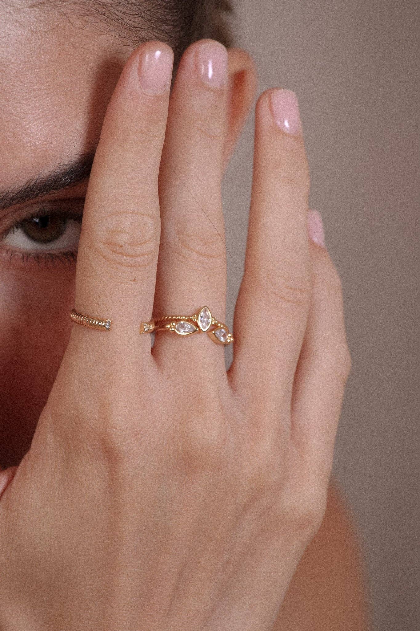 Waekura – wholesale Multi-stone ring – Alma ring4