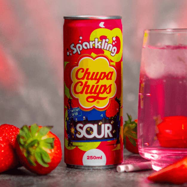Chupa Chups SOUR jordgubb 250 ml för wholesale av Gudis