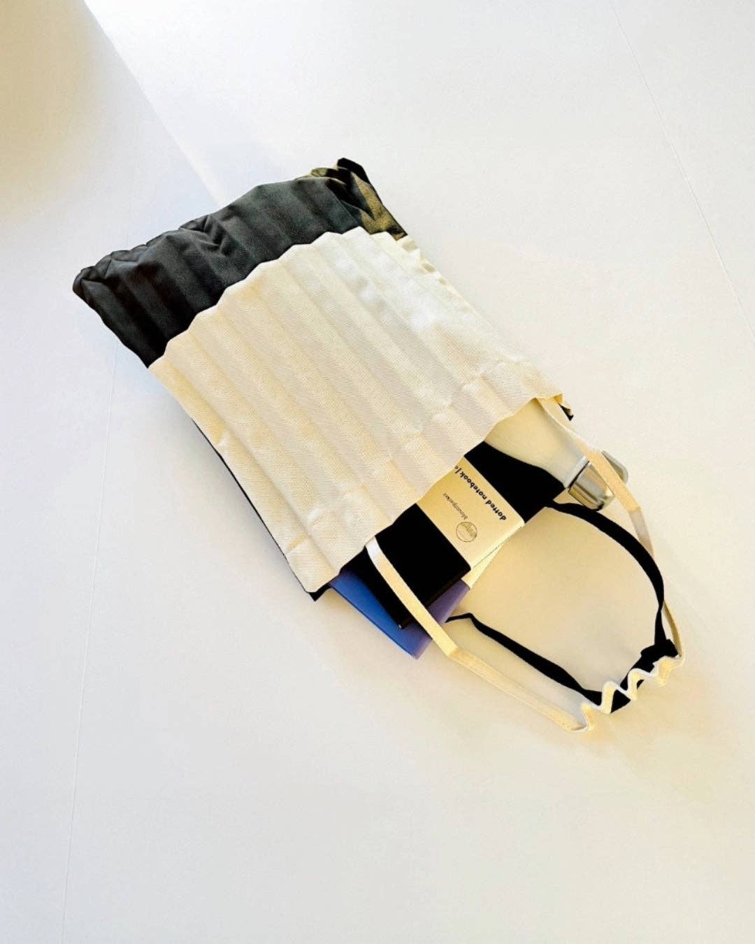 Mountparker - Wholesale Tote Bag - Women's - Urban Pleated Tote7