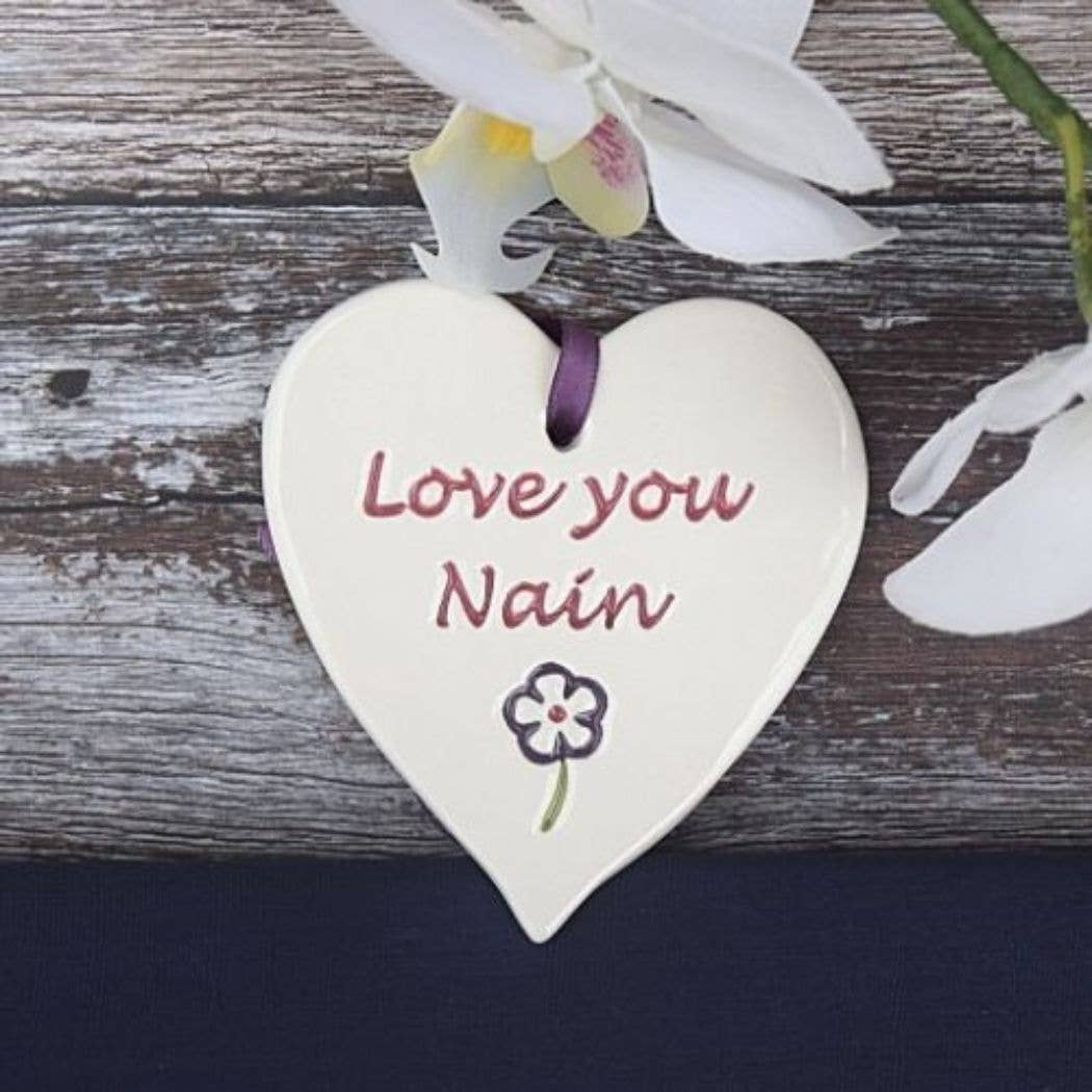 Broadlands Pottery - Wholesale Keepsake Coin/Token - For her - Love you Nain - Handmade ceramic heart 1