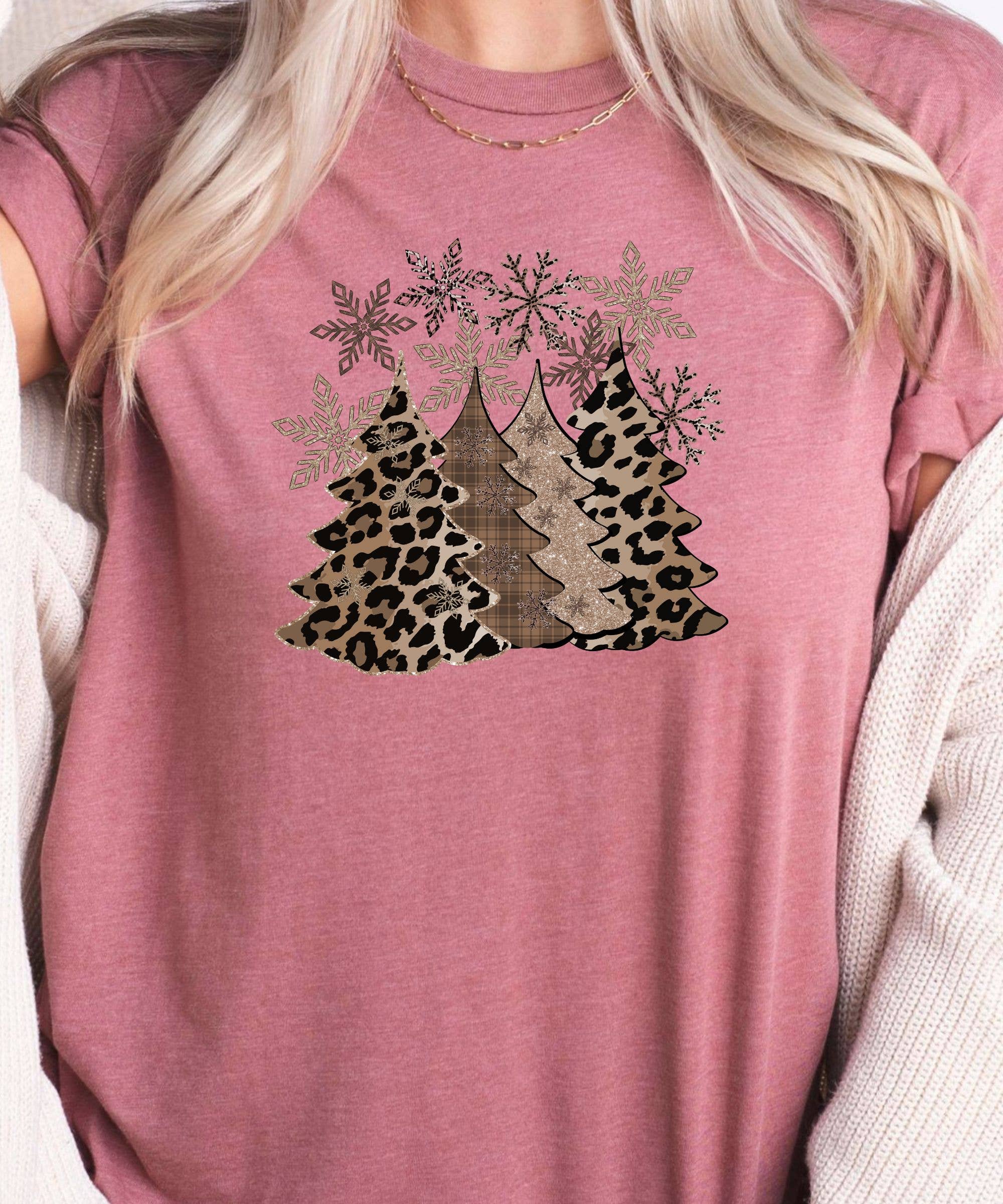 Midday USA - Wholesale T-Shirt (Graphic) - Women's - Leopard Christmas Tree Tshirt5