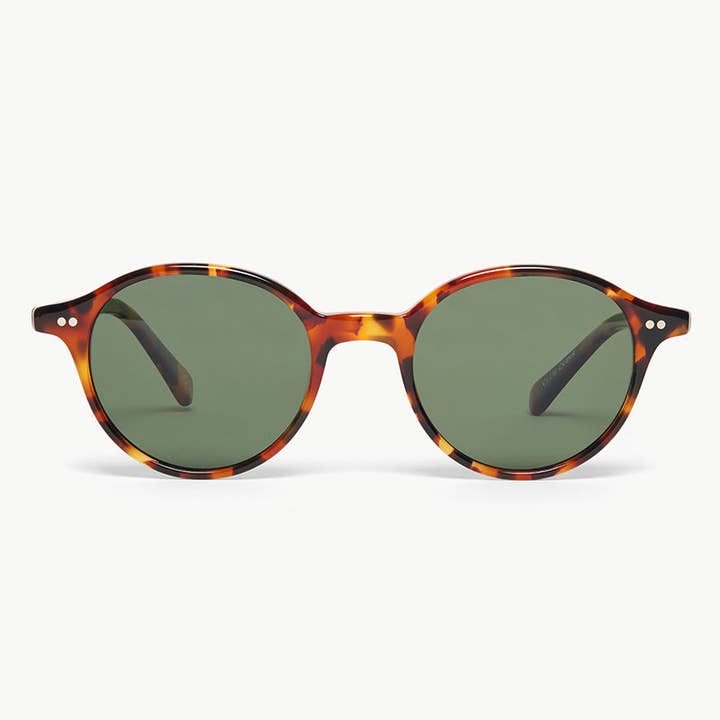 Ashwin för wholesale av Ollie Quinn