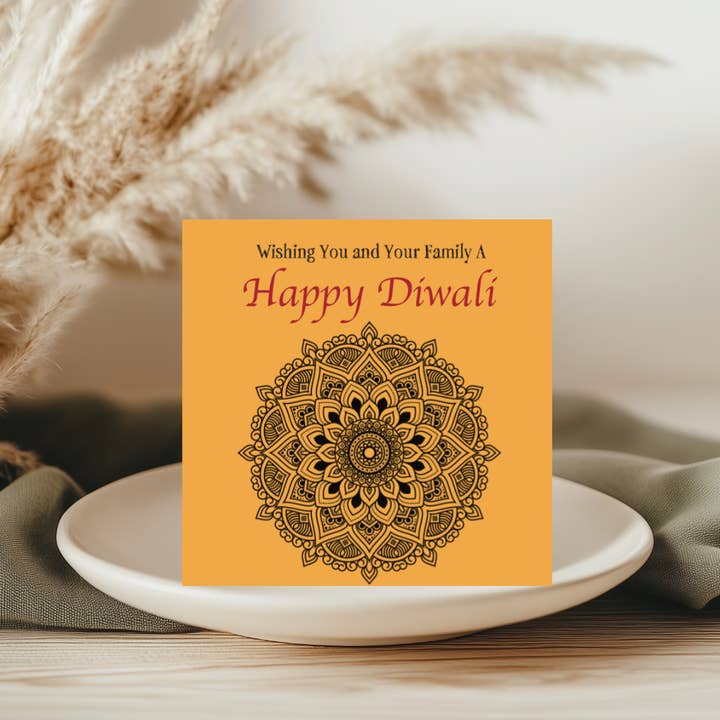 Carte de vœux familiale en or pour Diwali pour la vente par Libra Fine Arts