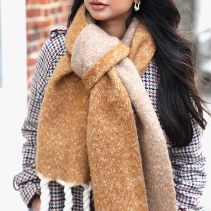 Lisa Angel - Wholesale Scarf - Women's - Camel Two Tone Winter Scarf