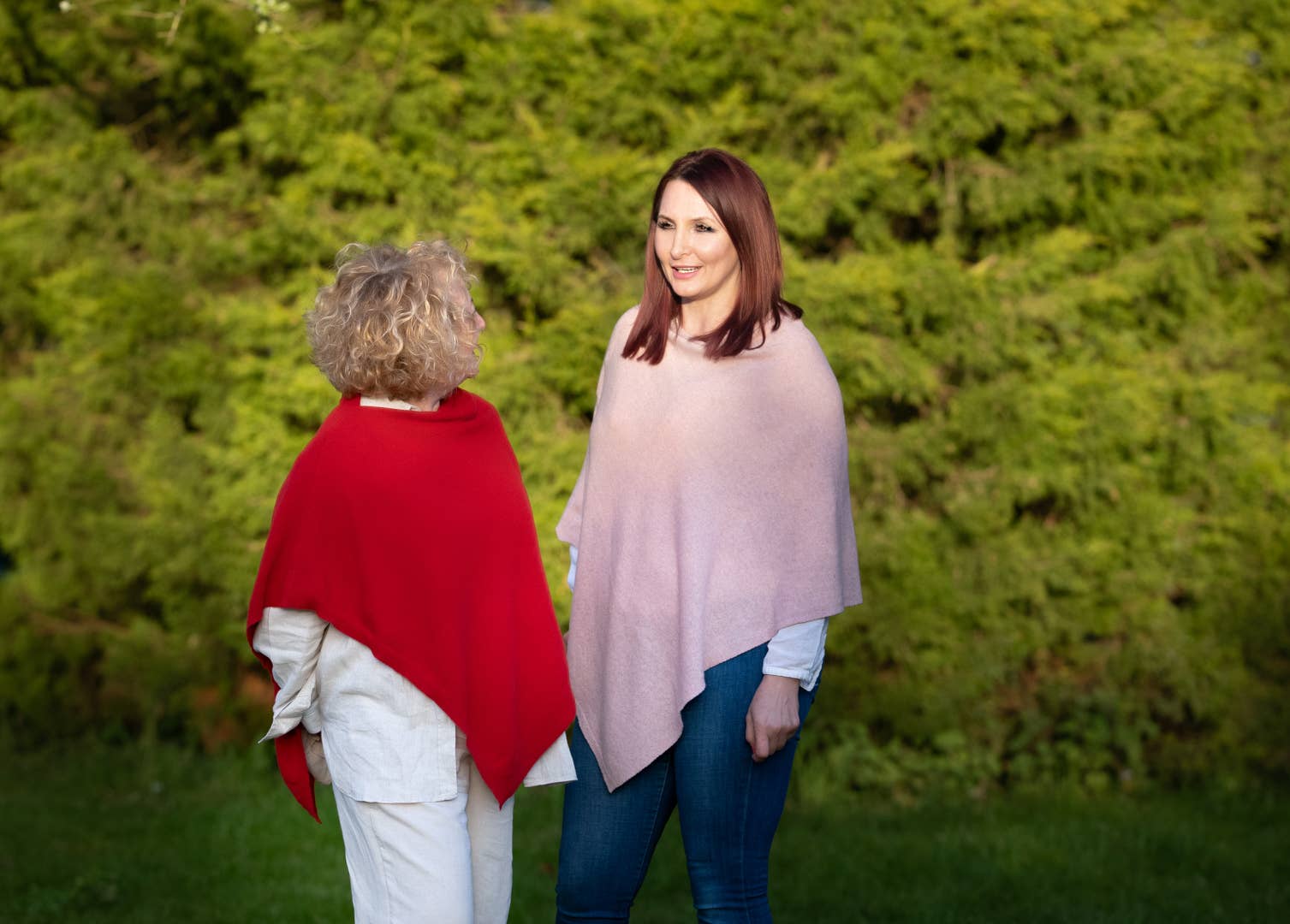 Creatico - Wholesale Poncho - Women's - House of Conti Firenze Cashmere Blend Italian Poncho Regular35