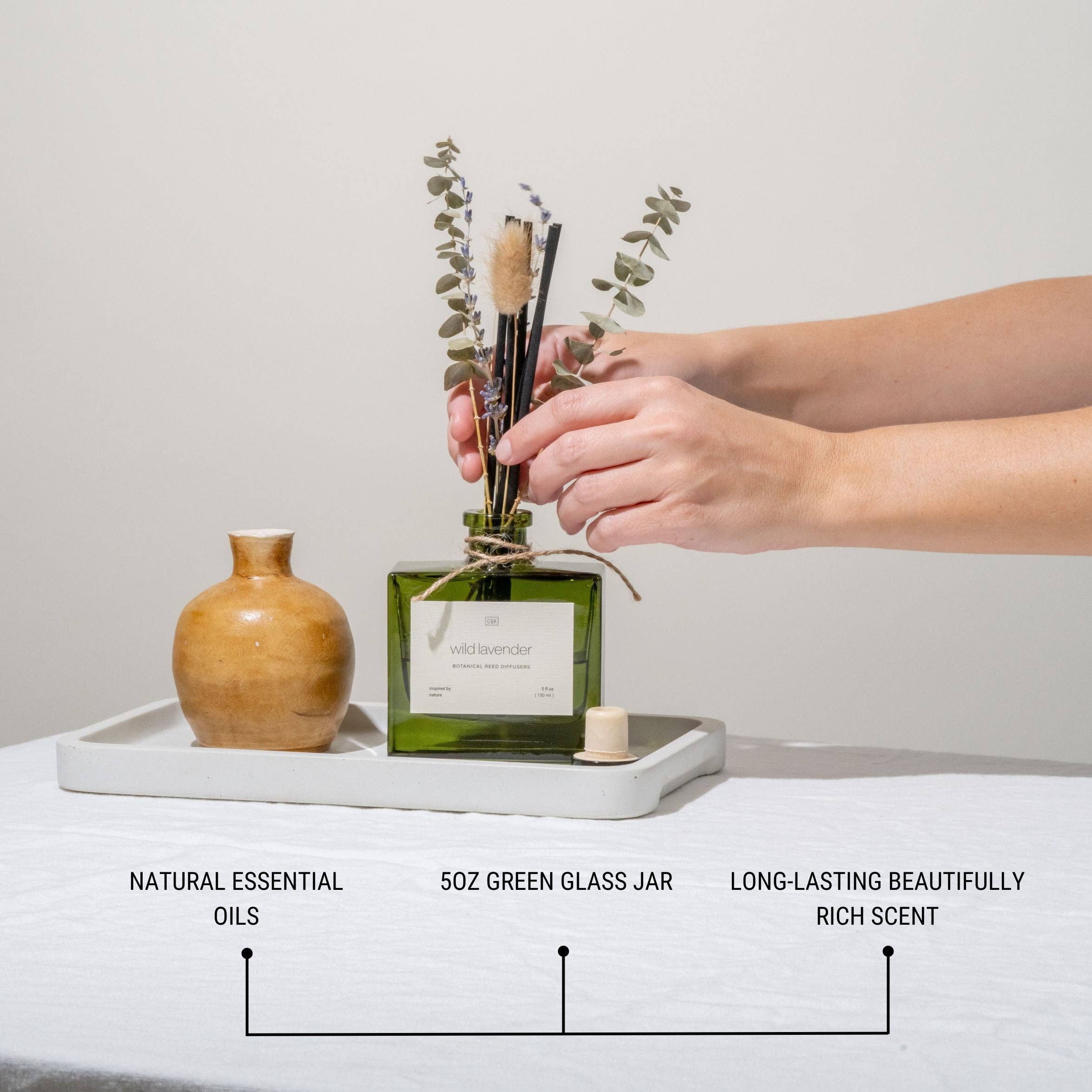 Craft & Kin - Wholesale Reed Diffuser - Green Glass Reed Diffuser with Flowers7