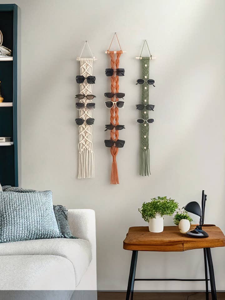 Porte-lunettes de soleil en macramé mural I96 pour la vente par HeartCrafted