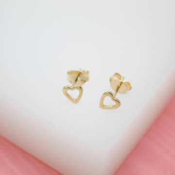 Orecchini a bottone a forma di cuore sagomato in oro 18 per la vendita all'ingrosso da parte di MIA Jewelry