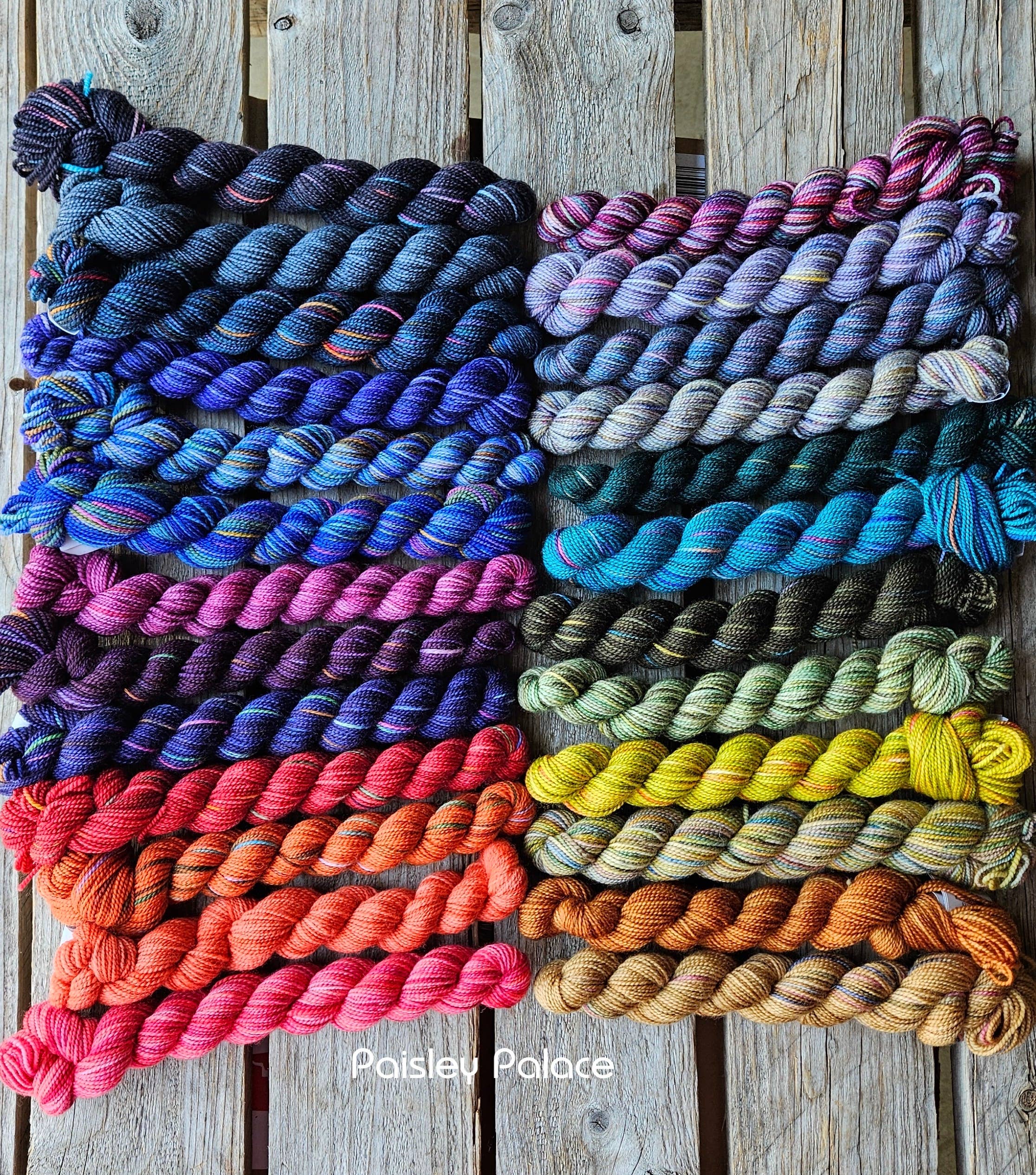 Koigu Wool Designs - Wholesale Yarn - Festive 25 day KPPPM Pencil pack32