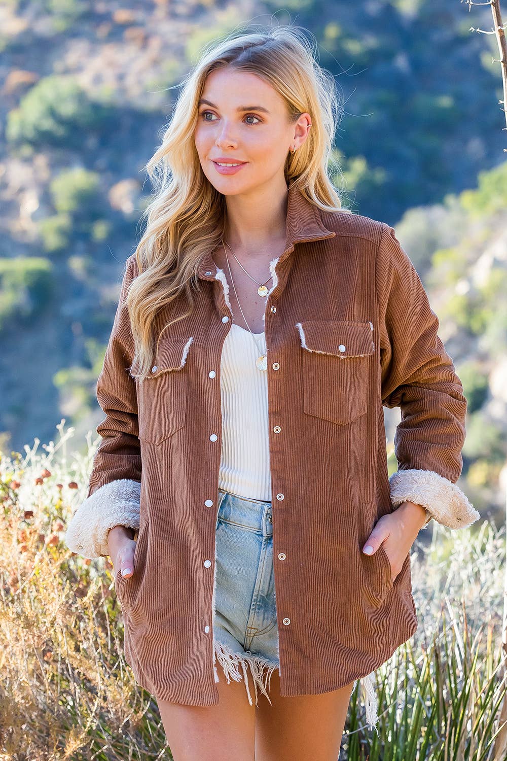 Bluivy - Wholesale Jacket - Women's - CORDUROY SHERPA-LINED JACKET42