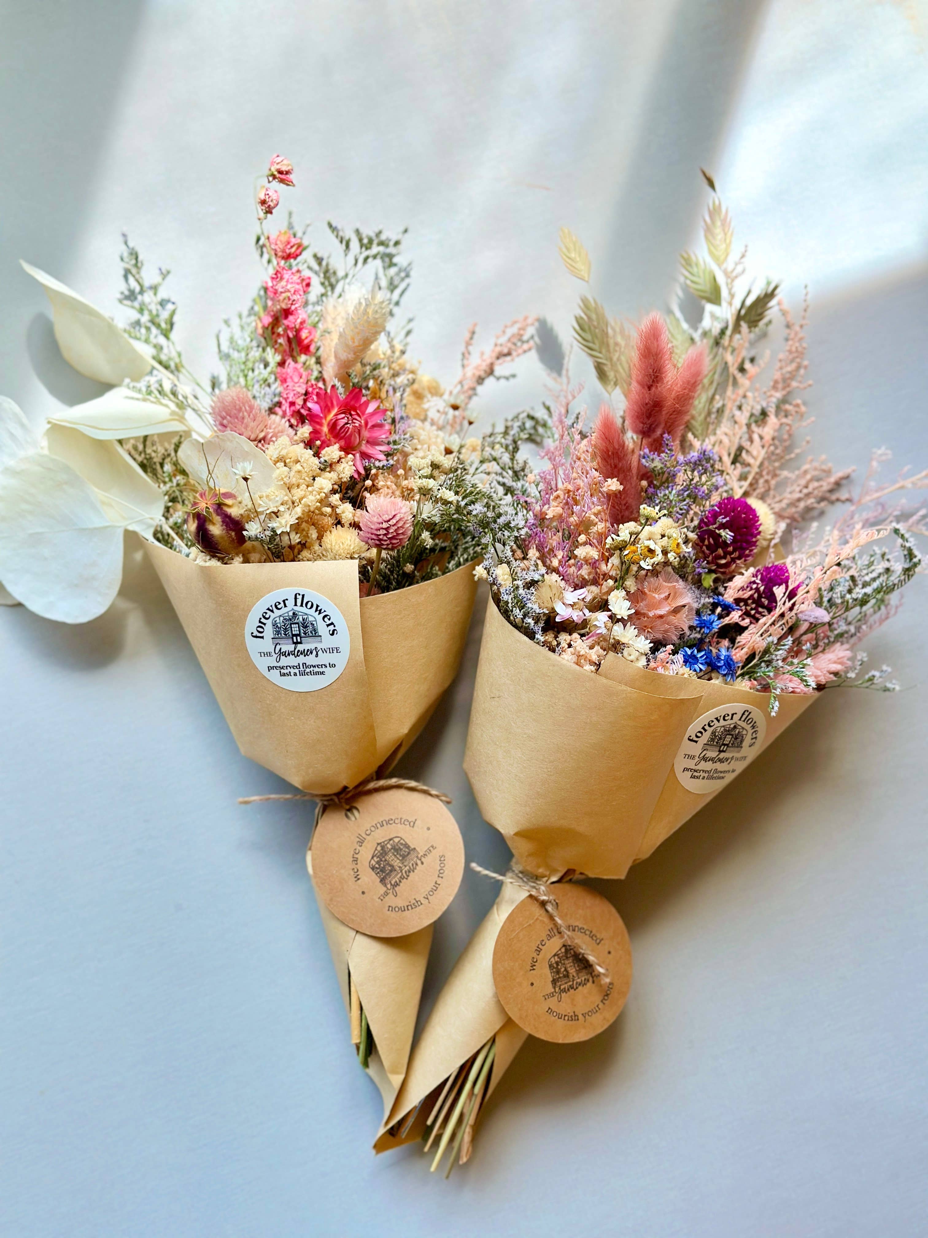 The Gardeners Wife - Wholesale Dried/Pressed Flowers - Mini Bouquets2