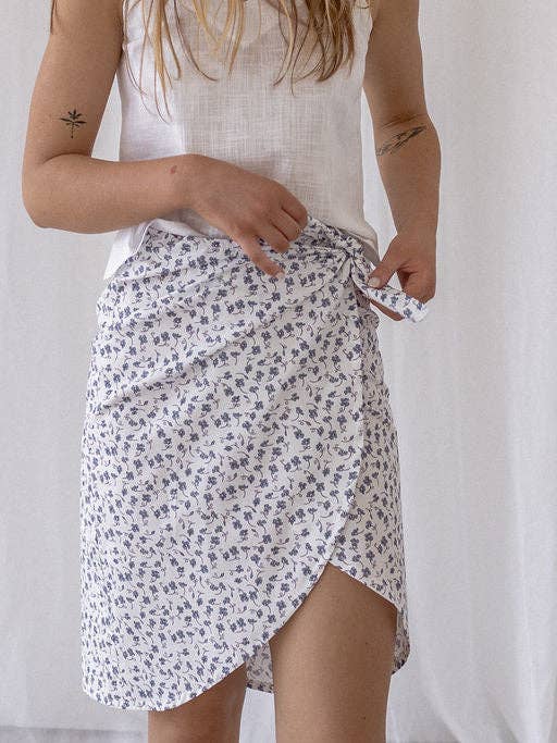 Saia de embrulho Ava - Floral por atacado de Marisol