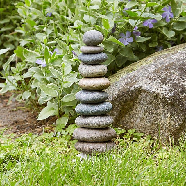 Funky Rock Designs - Wholesale Outdoor Ornament/Decor - Garden Cairn3