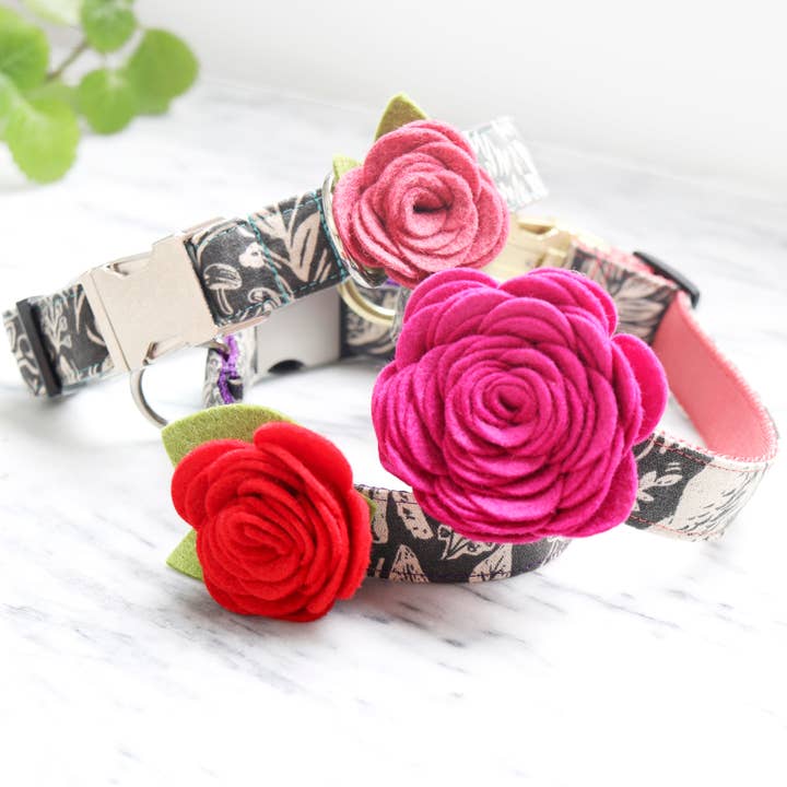 Mimi Green - Wholesale Pet Collar - Dog - Dog Collar Rose Flower