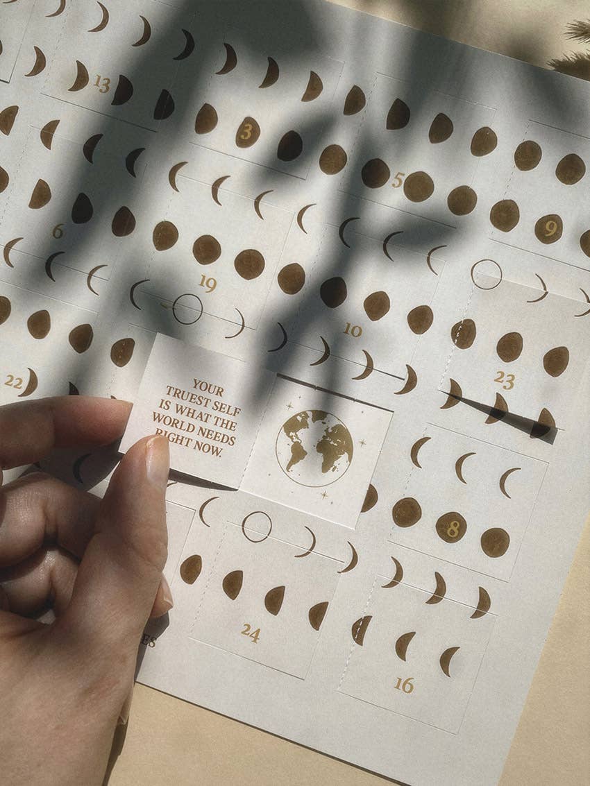 Anna Cosma - Wholesale Advent Calendar - ADVENT CALENDAR WITH 24 AFFIRMATIONS  - PHASES OF THE MOON4