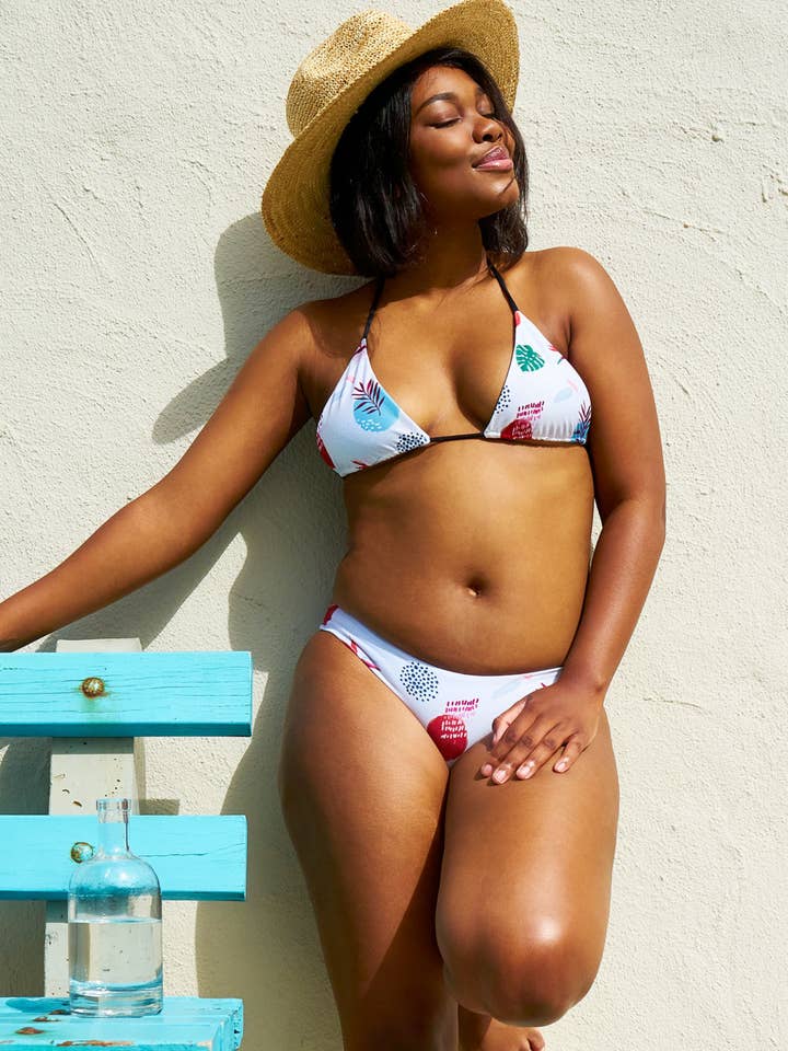 Top bikini reversibile Lindsay con perizoma - Nero/Paradise Print per la vendita all'ingrosso da parte di Yindi and Salt