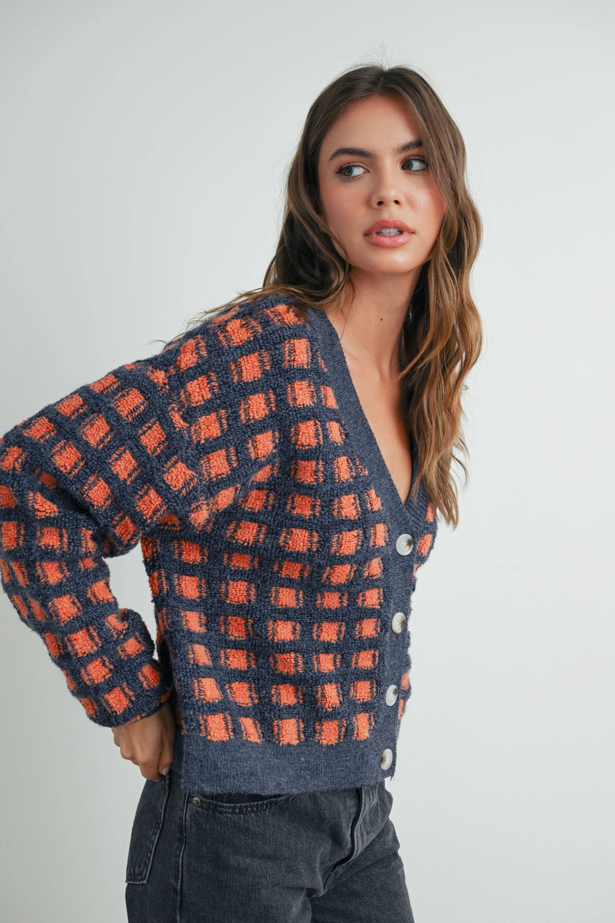 BUTTERMELON – Engroshandel Cardigan - Dame – Cropped V-hals Cardigan - BMC751926