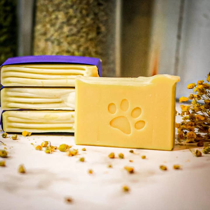 ViviSoaps - Wholesale Pet Shampoo - Dog - All skins animal fur soap with neem oil - dog shampoo4