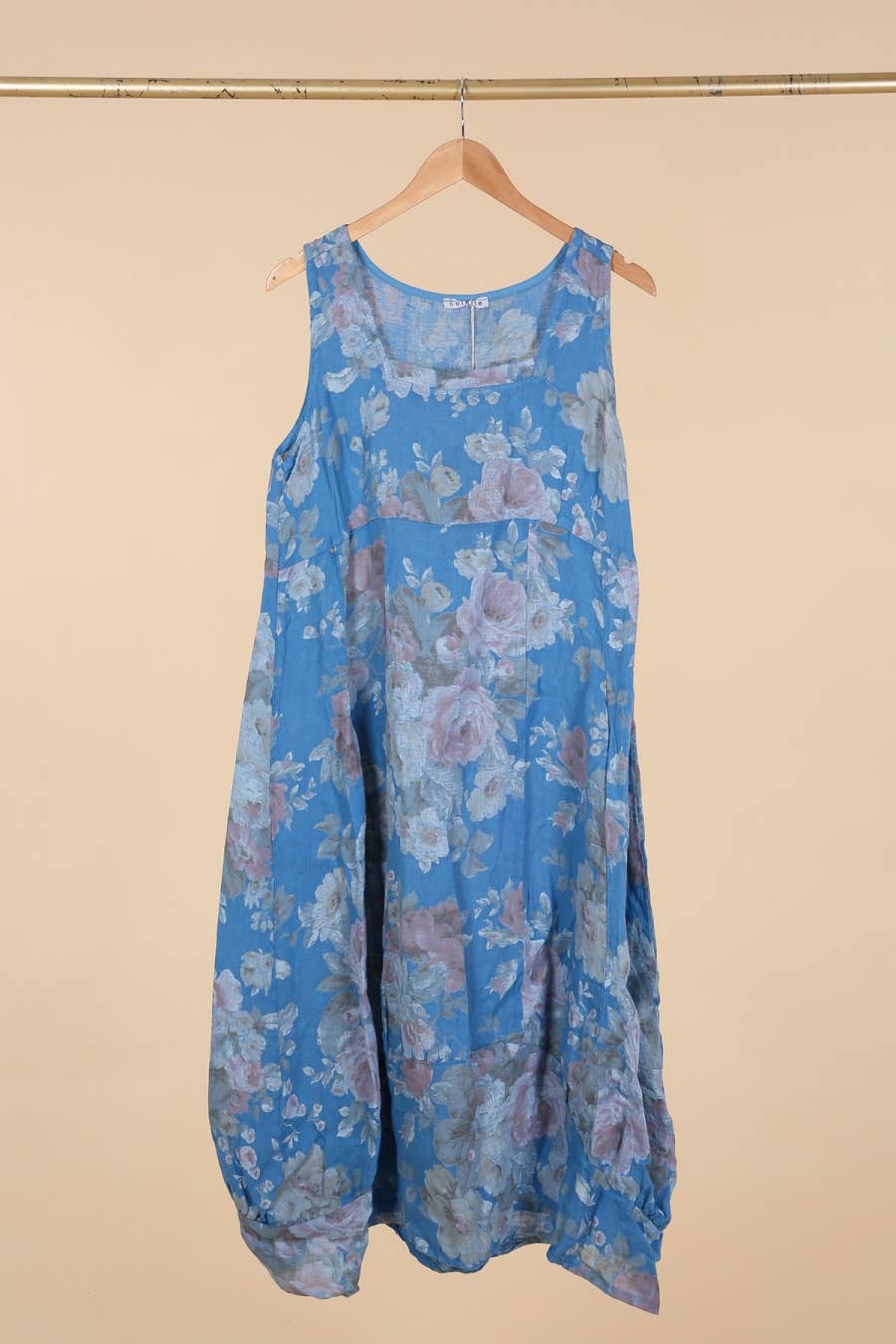 la maison des fibres naturelles - Wholesale Dress - Women's - sleeveless floral dress in 100% linen 62236