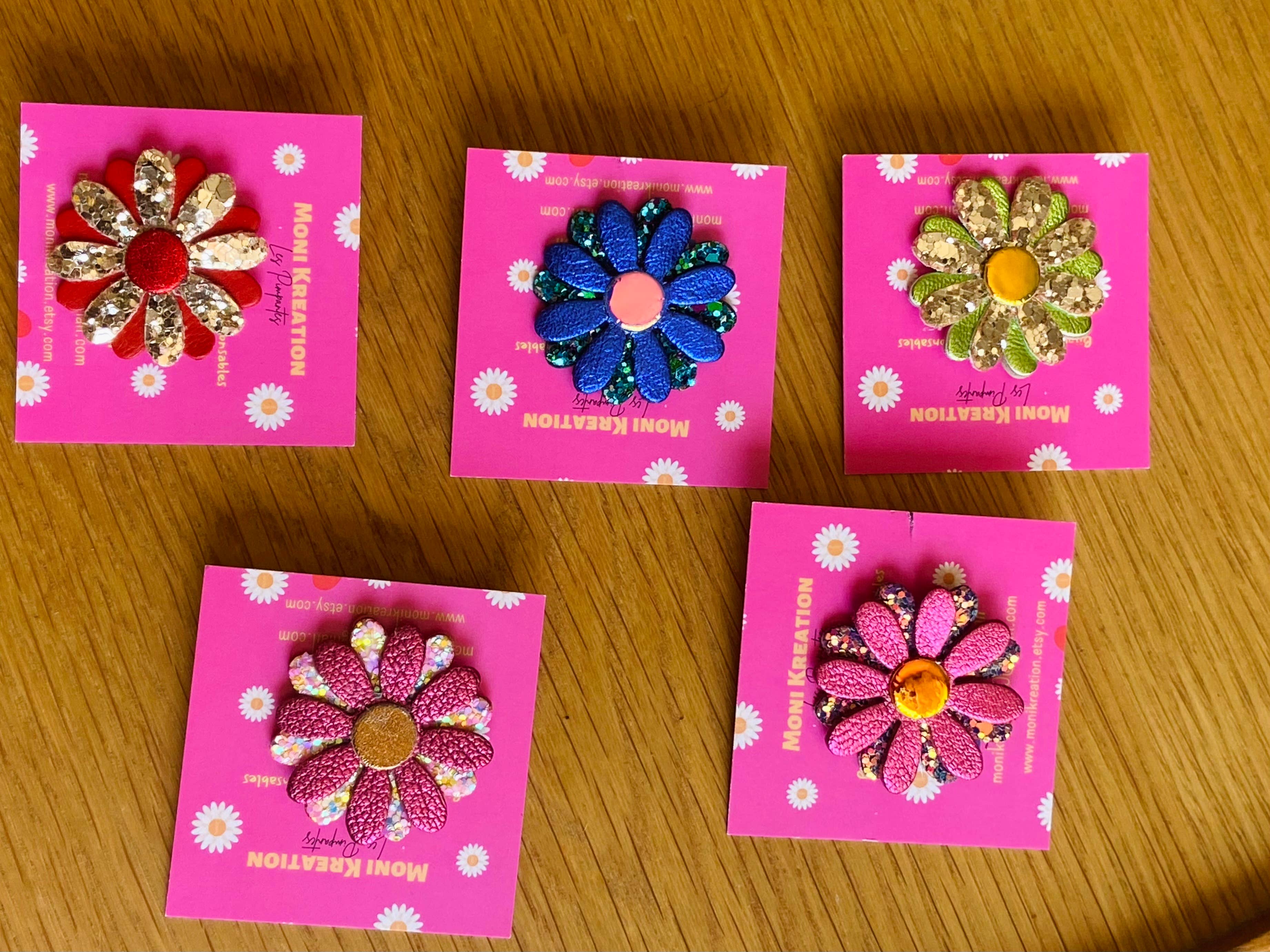 Moni Kréation - Vente Broches - Pins- broche- bagde aimanté fleur marguerite 1