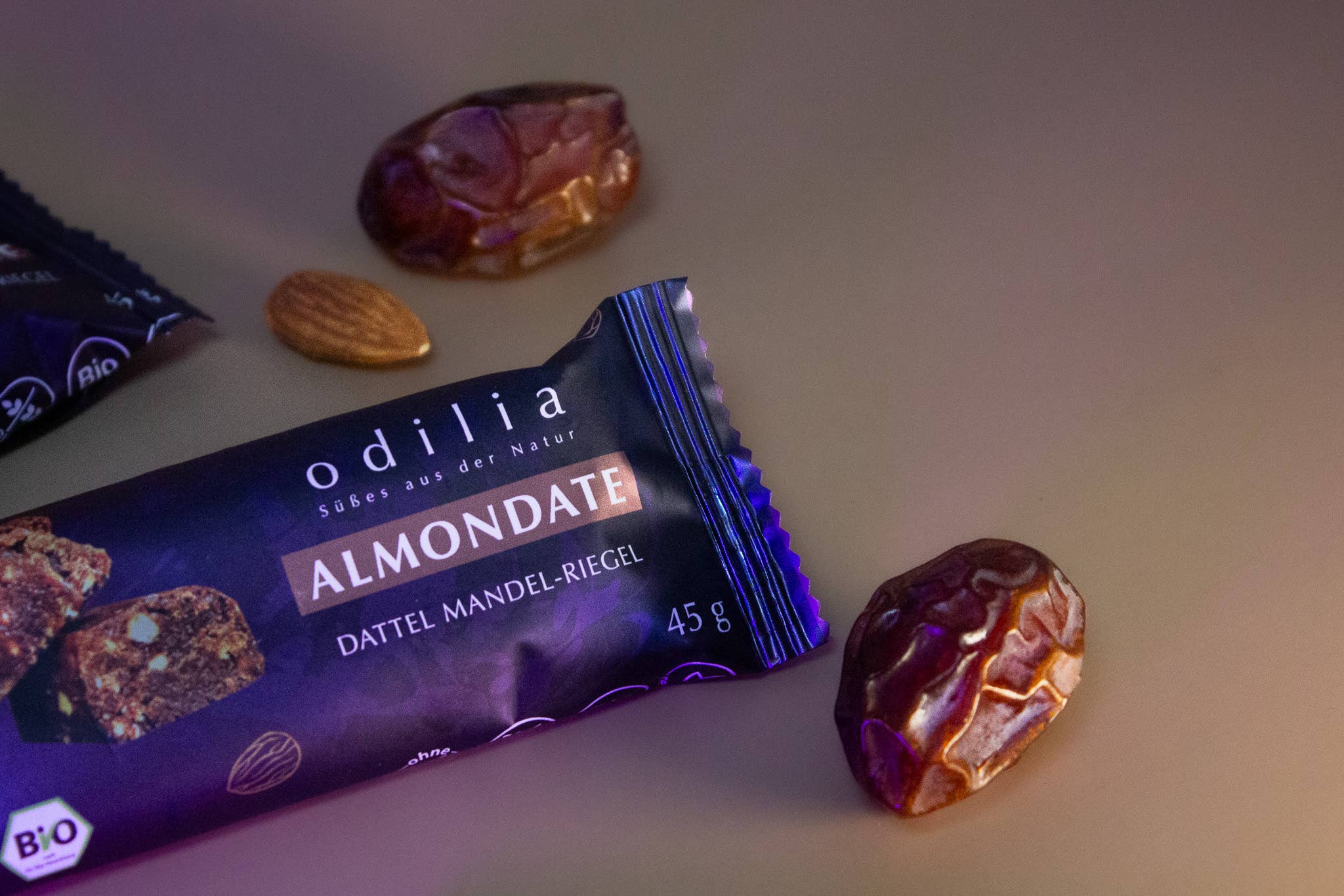odilia - Wholesale Snack Bar - AlmonDate – Organic Date & Almond Bar2