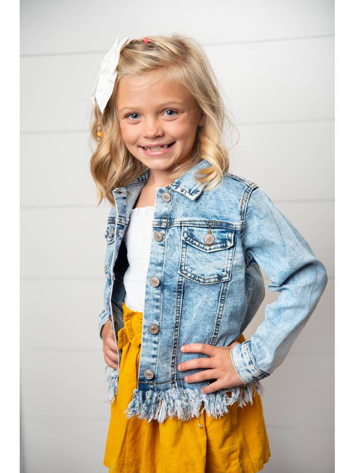 Oopsie Daisy - Wholesale Denim Jacket - Kids - Kids Light Wash Faded Denim Fringe Winter Button Jacket