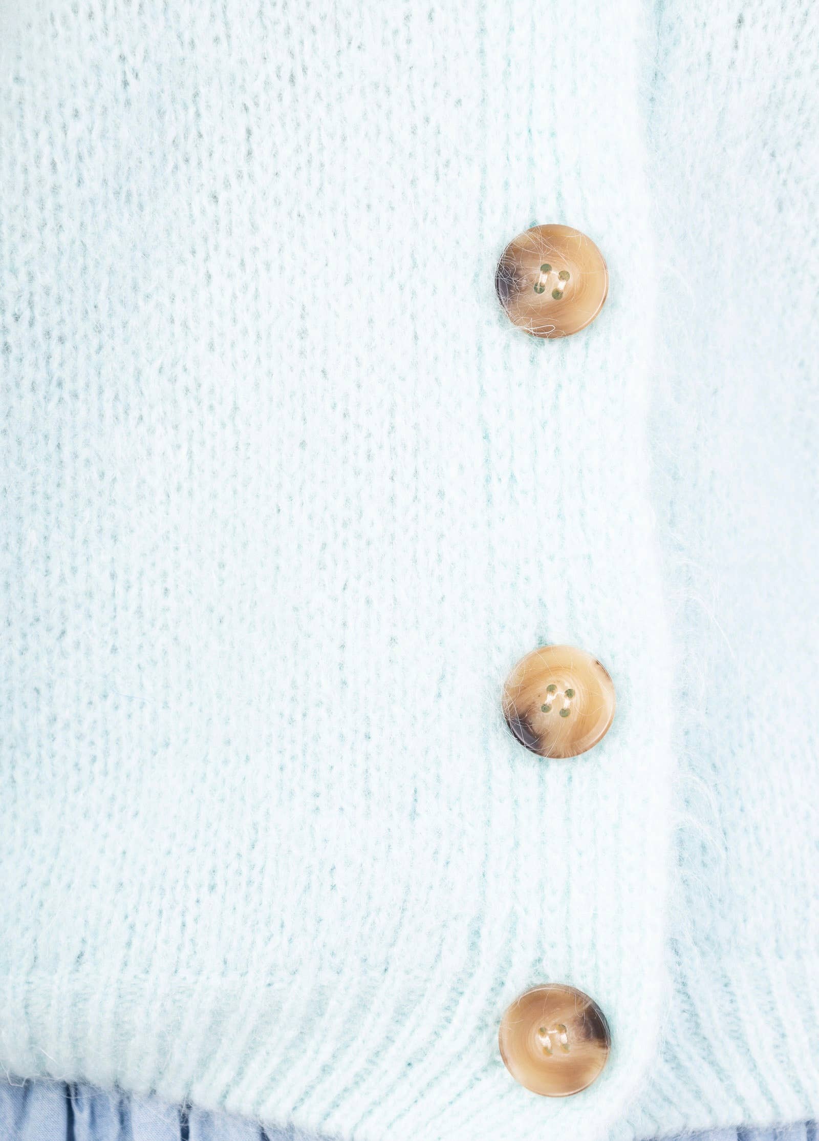 LINEN & COTTON HOUSE - Wholesale Sweater Vest - Women's - Sleeveless sweater with buttons 507133