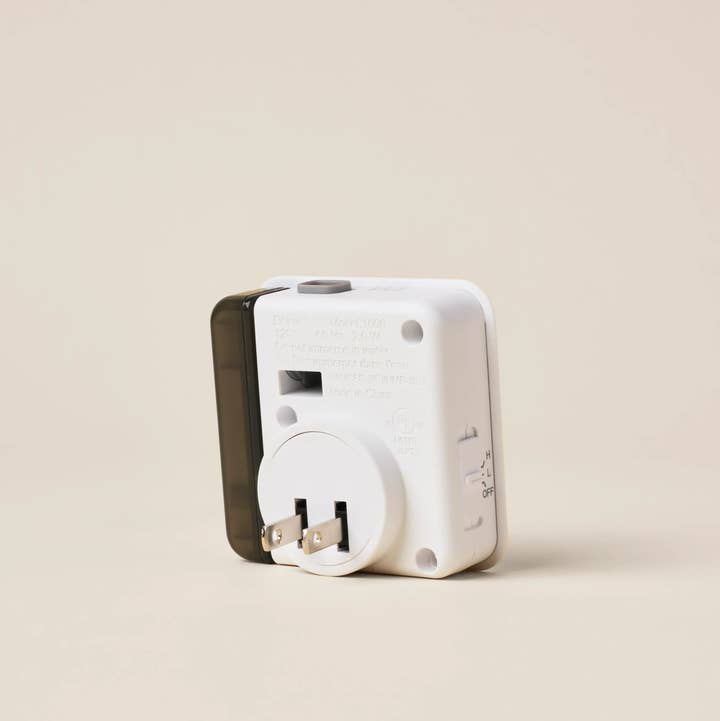 Below 60 - Wholesale Electronic Diffuser - Plug-In Wall Diffuser | Home Fragrances by Hilary Duff3