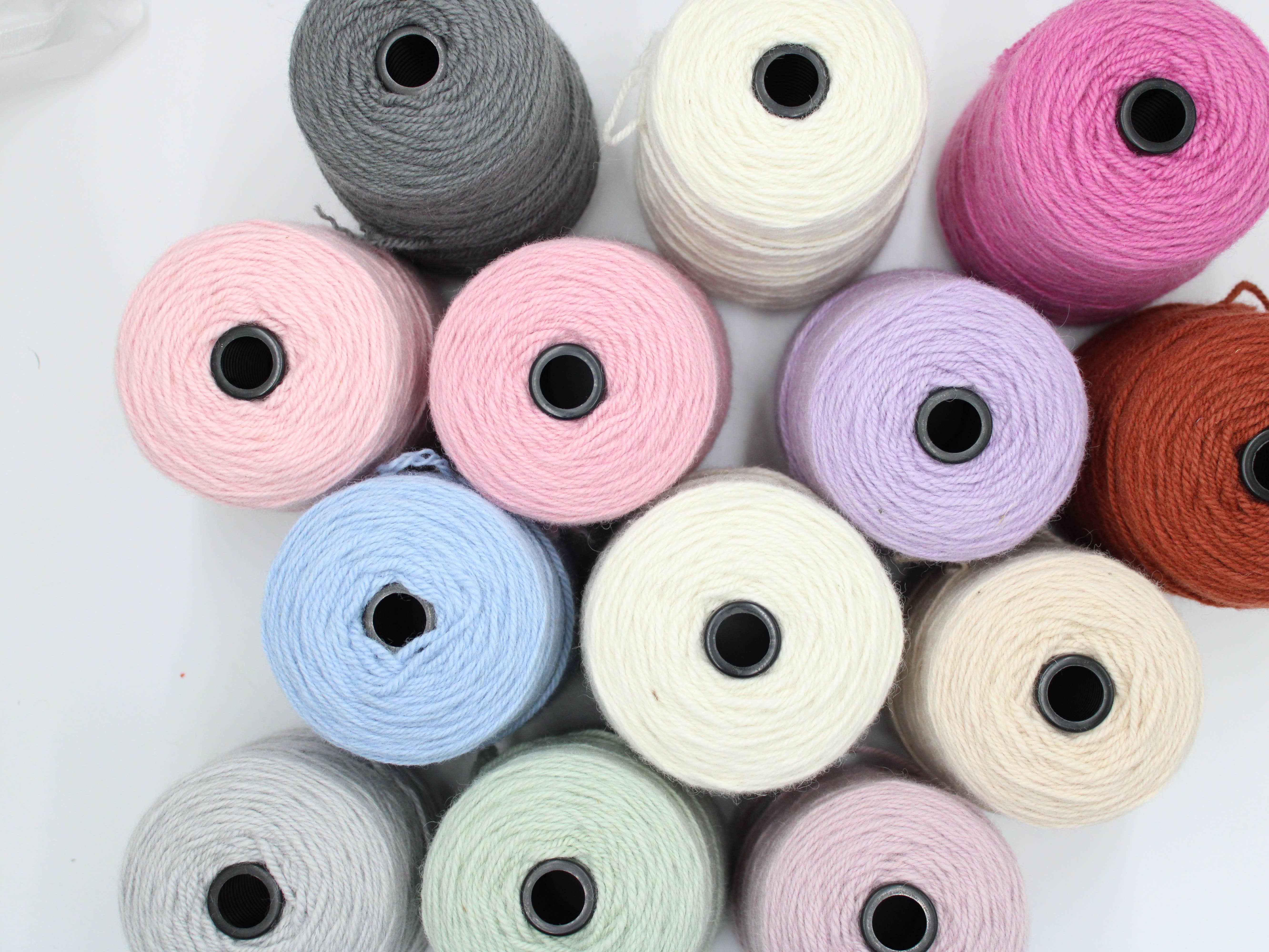 woolexperts - Wholesale Yarn - Tufting yarn 100% New Zealand wool yarn for tufting rugs 1