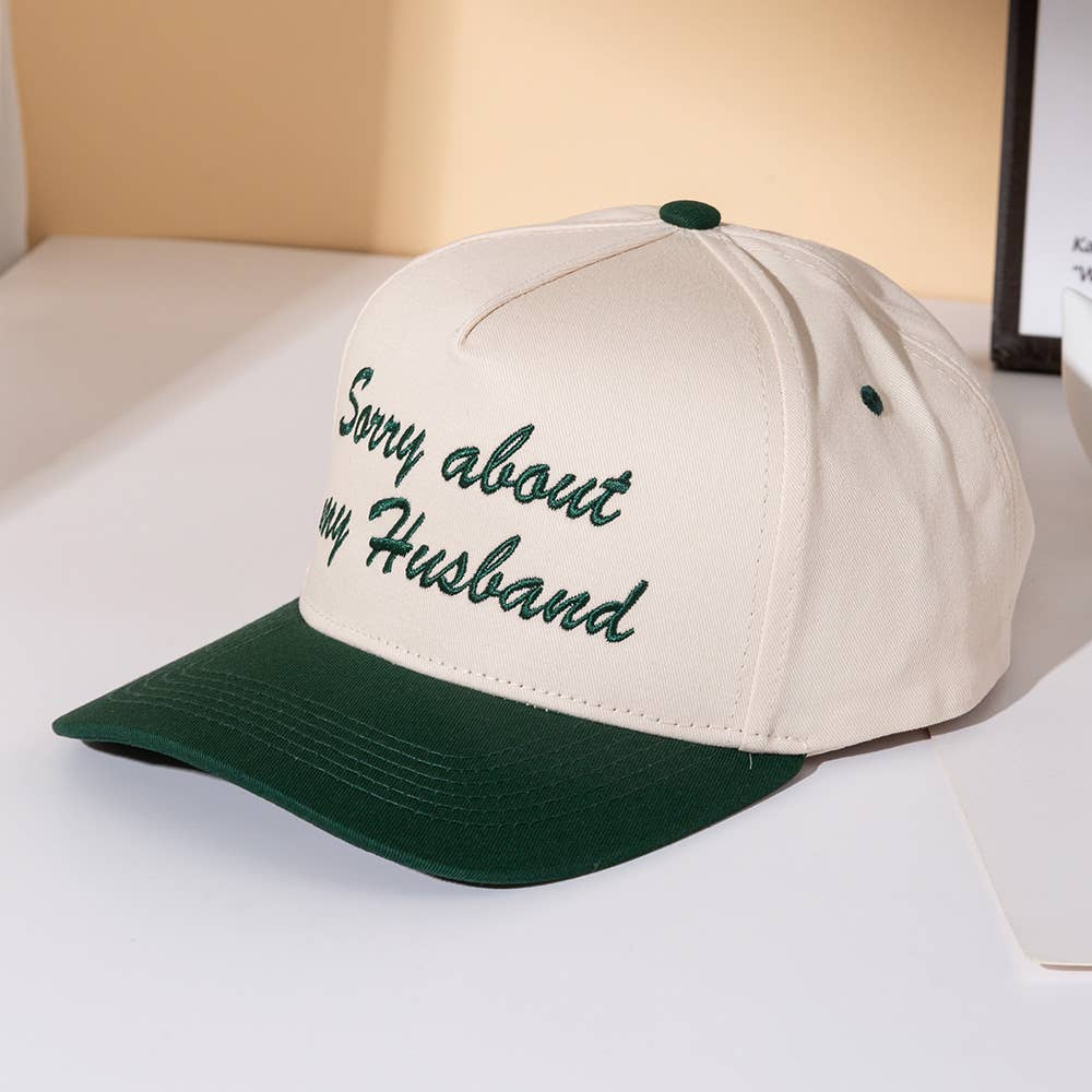 Sensibling Corp. - Vendita all'ingrosso Cappellino da baseball - Donna - CAPPELLO DA BASEBALL SNAPBACK A CINQUE PANNELLI IN TELA RICAMATO CON MESSAGGIO "SCUSA PER MIO MARITO"5