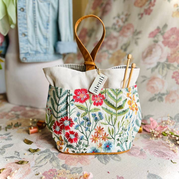 Atenti - Wholesale Tote Bag - Women's - Wildflower Tall Caddy– Handmade USA Embroidered Floral Yarn & Notions Organizer, Atenti Project Bag8