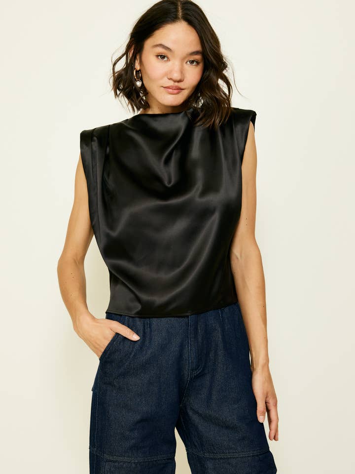 DREAMS ÄRMLÖS TOPP för wholesale av Line & Dot