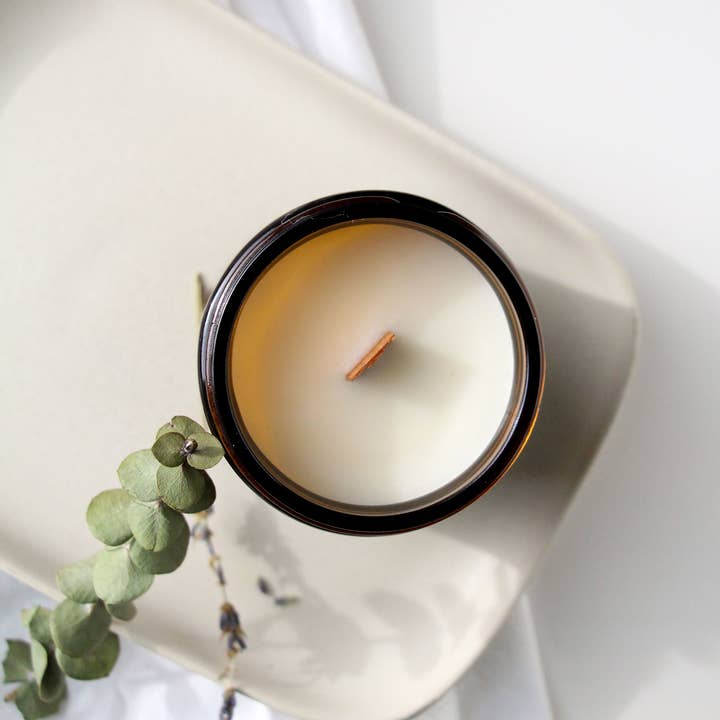 Wholesale Candles - Wholesale Jar/Filled Candle - Bibliothèque | 8 oz Wholesale Amber Candles