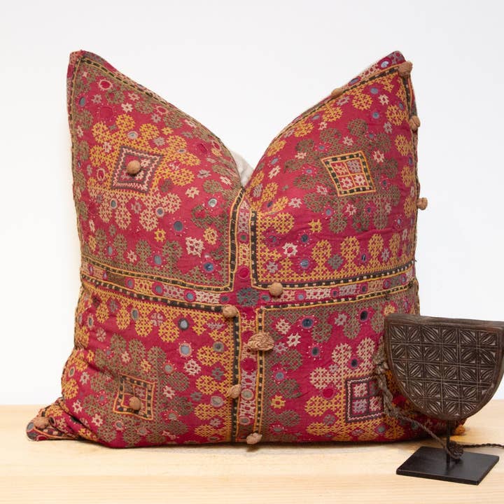 Almohada europea decorativa bordada de Bhanu Rajasthani para venta al por mayor de De-cor