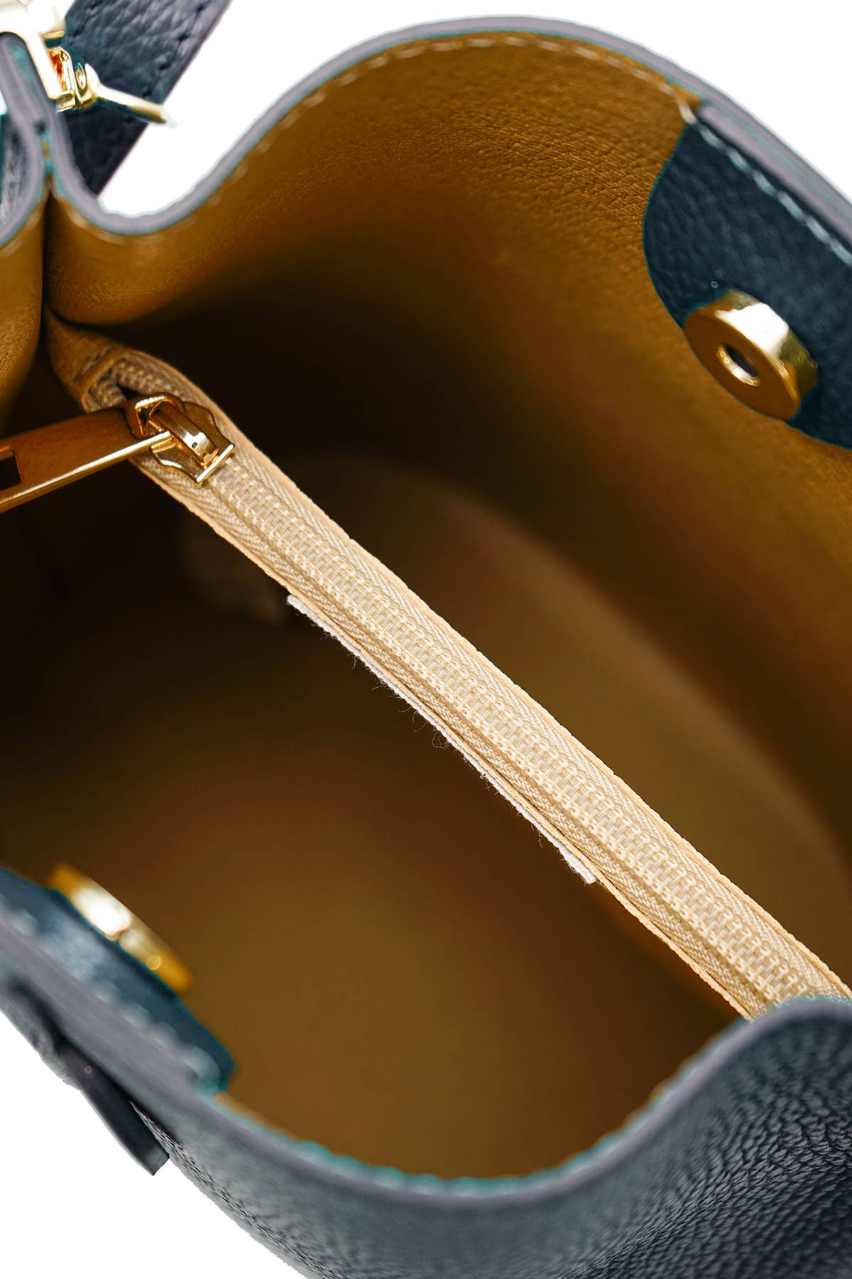 Cherry Paris - Vendita all'ingrosso Tracolla - Donna - Borsa LILWENN - 409015