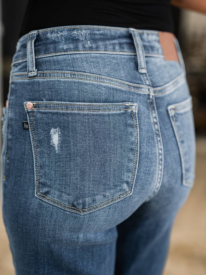 Avenue Wholesale - Wholesale Jeans - Women's - Judy Blue High Rise 90's Straight Leg Jeans4