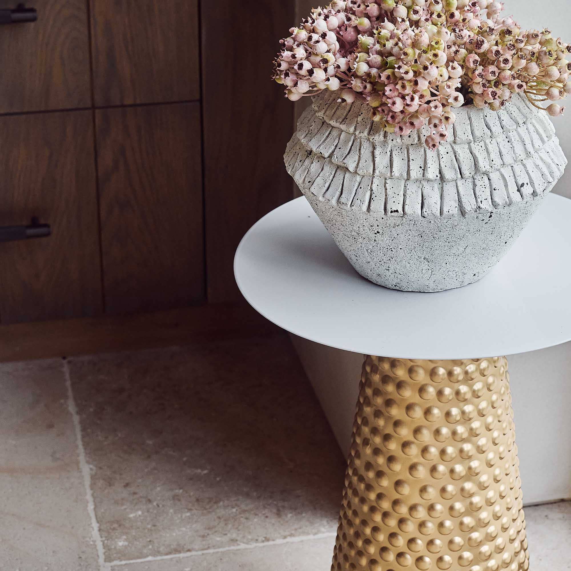 Abigail Ahern – wholesale Vas – ANYA CEMENTVAS6