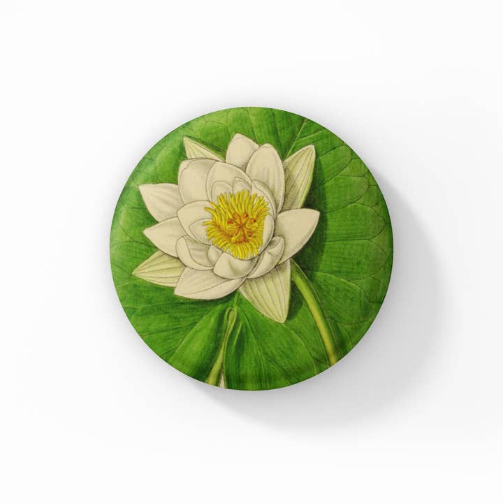 Wasserlilien-Anstecknadel, Wasserlilien-Schlüsselanhänger, Wasserlilien-Magnet für den Großhandel von NatureCuts