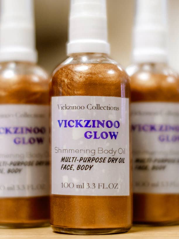 Vickzinoo Glow Flimrende kropsolie 100ML for engroshandel hos Vickzinoo Collections