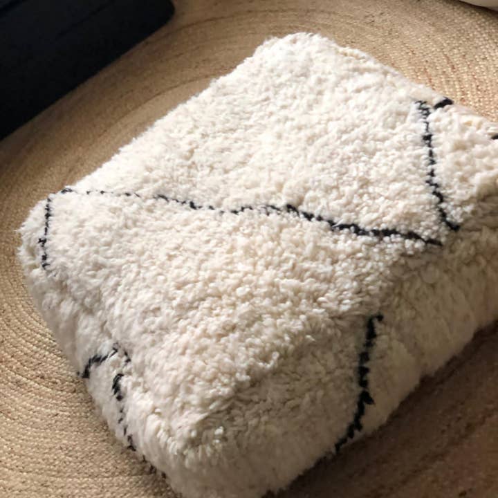 Tamegrouteshop - Wholesale Pouf - Beni Ouarain Moroccan pouf
